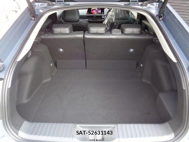 Toyota PRIUS 2026-01 7456830-13