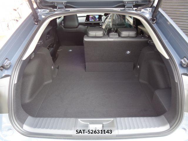 Toyota PRIUS 2026-01 7456830-14