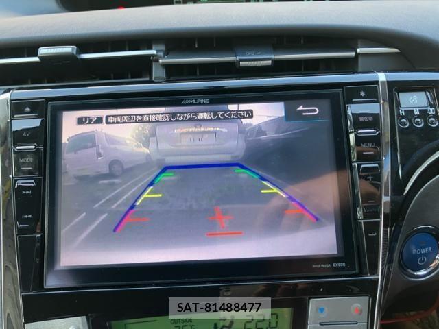 Toyota PRIUS 2014-06 7456953-18