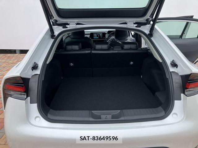 Toyota PRIUS 2026-05 7456817-12