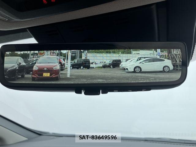 Toyota PRIUS 2026-05 7456817-17