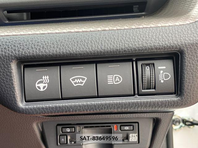Toyota PRIUS 2026-05 7456817-23