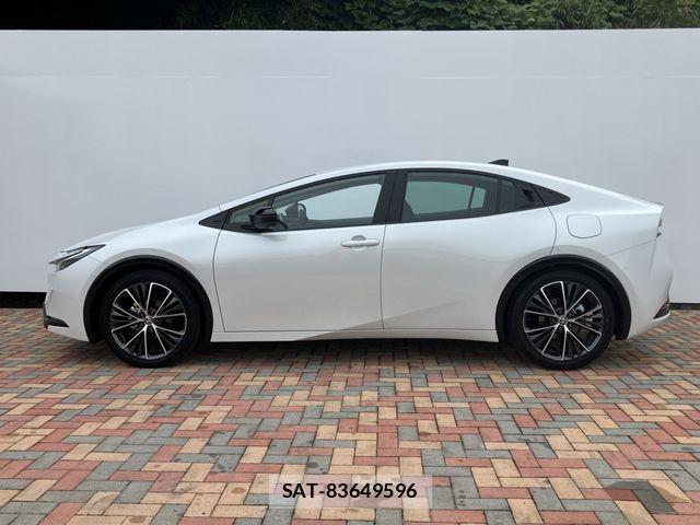 Toyota PRIUS 2026-05 7456817-6