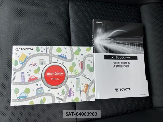 Toyota PRIUS 2026-05 7456818-27