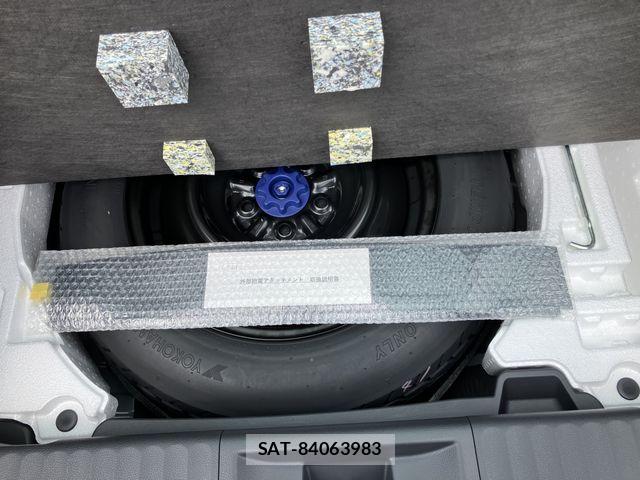 Toyota PRIUS 2026-05 7456818-29