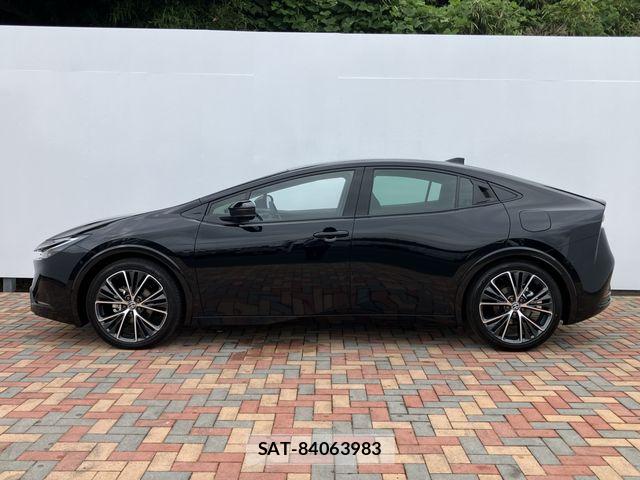 Toyota PRIUS 2026-05 7456818-6