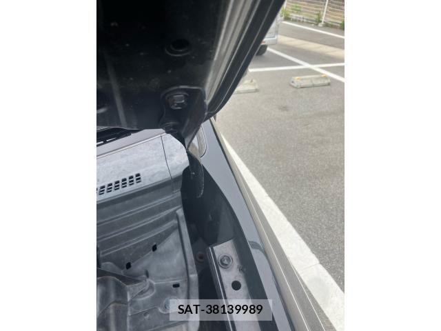 Toyota PRIUS 2015-09 7456920-4