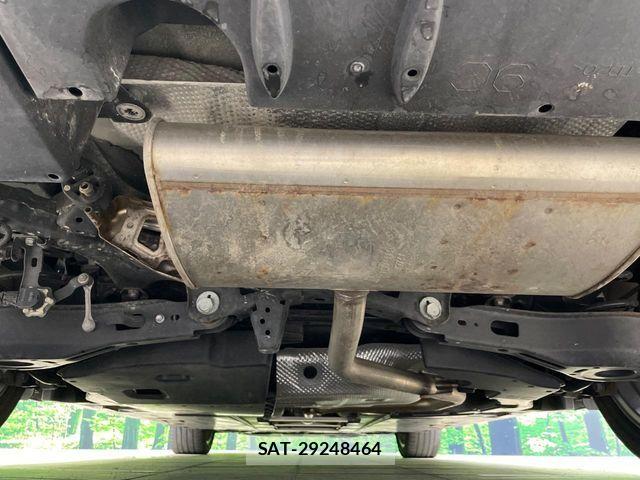 Toyota PRIUS 2021-02 7456867-18