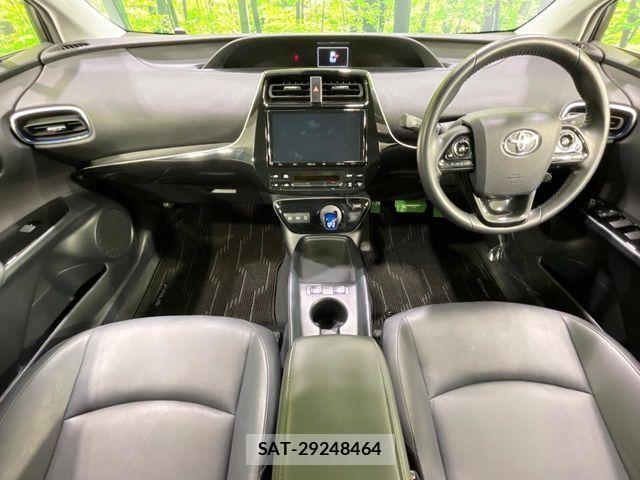 Toyota PRIUS 2021-02 7456867-1