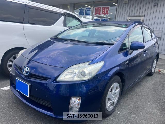 Toyota PRIUS 2011-07 7456980-2