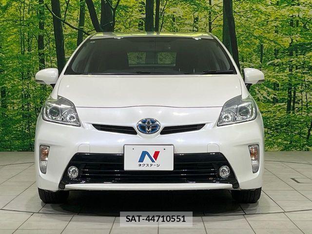 Toyota PRIUS 2012-01 7456929-13