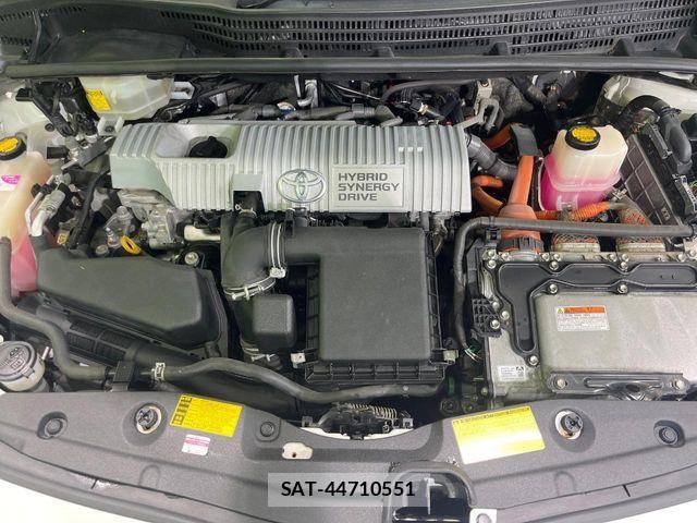 Toyota PRIUS 2012-01 7456929-17