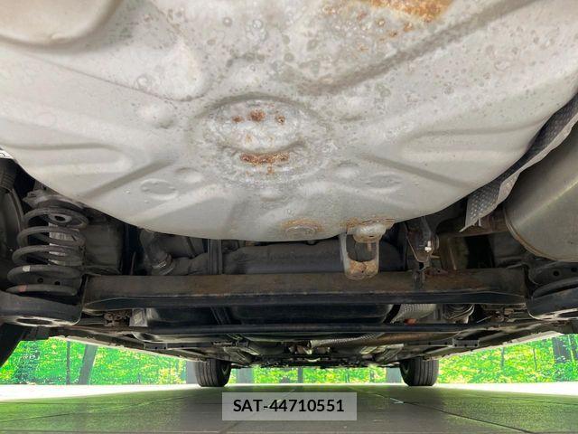 Toyota PRIUS 2012-01 7456929-18