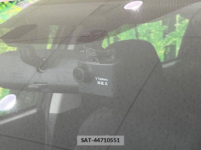 Toyota PRIUS 2012-01 7456929-5