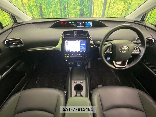 Toyota PRIUS 2021-03 7456864-1