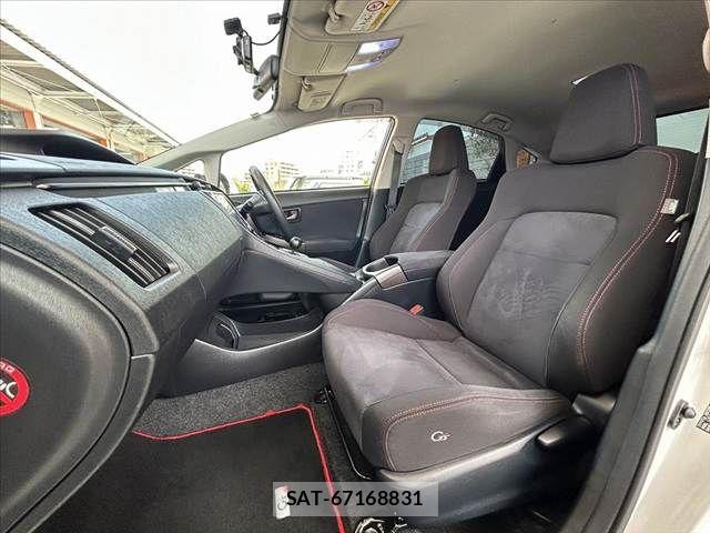 Toyota PRIUS 2014-03 7456919-16