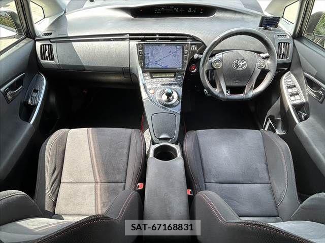 Toyota PRIUS 2014-03 7456919-1