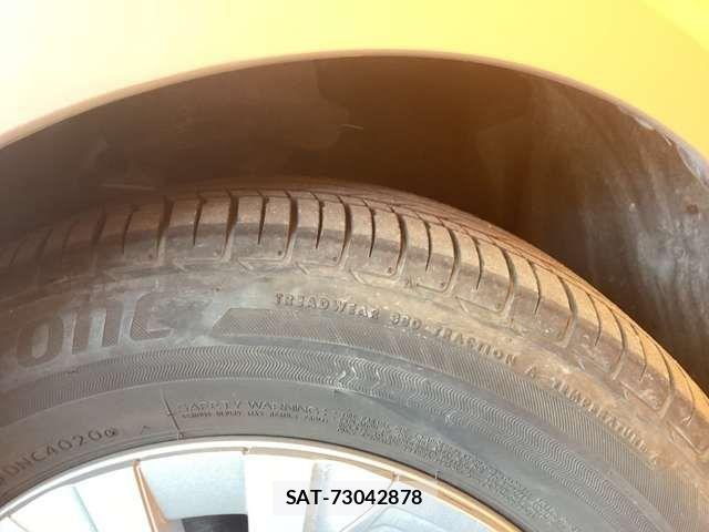 Toyota PRIUS 2020-11 7456872-16