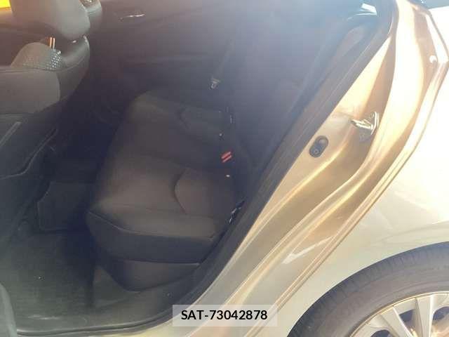 Toyota PRIUS 2020-11 7456872-19