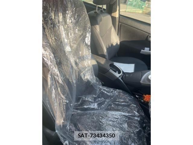 Toyota PRIUS 2015-02 7456975-5