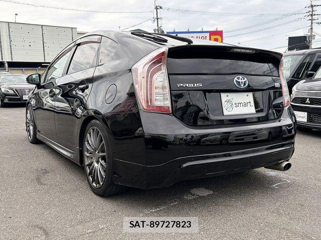 Toyota PRIUS 2010-12 7456941-6