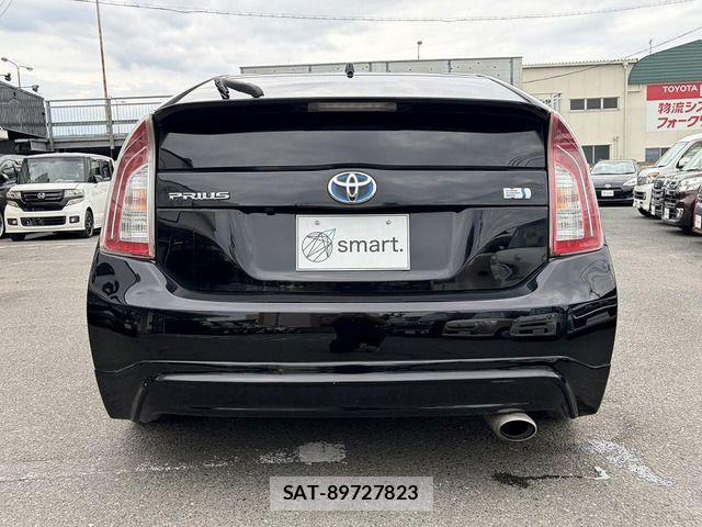 Toyota PRIUS 2010-12 7456941-7