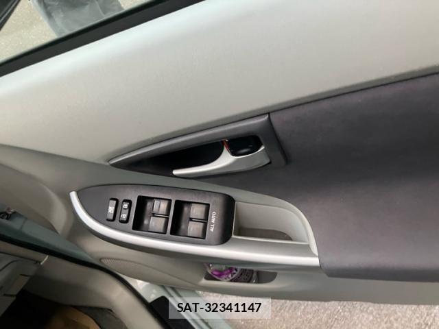 Toyota PRIUS 2009-06 7456969-10