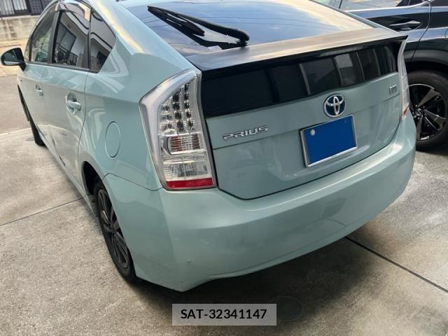 Toyota PRIUS 2009-06 7456969-3