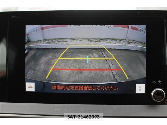 Toyota PRIUS 2023-06 7456859-2