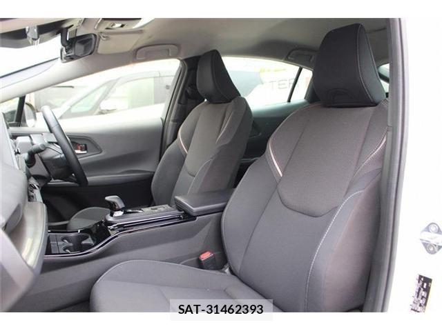 Toyota PRIUS 2023-06 7456859-29