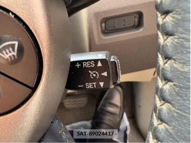 Toyota PRIUS 2008-09 7456943-10