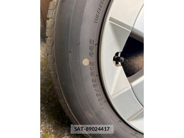 Toyota PRIUS 2008-09 7456943-19