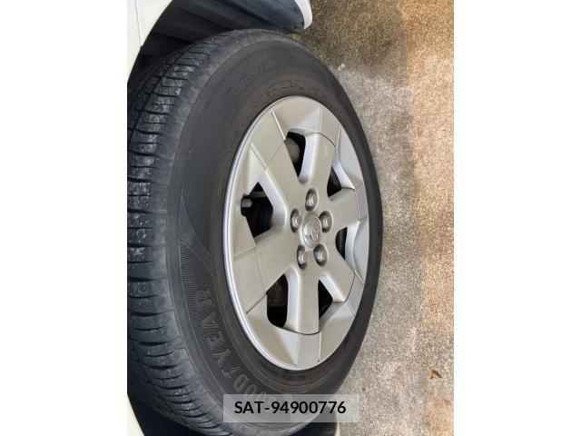 Toyota PRIUS 2006-02 7456954-2