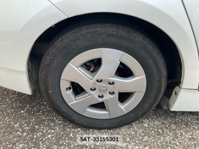Toyota PRIUS 2009-07 7456972-13