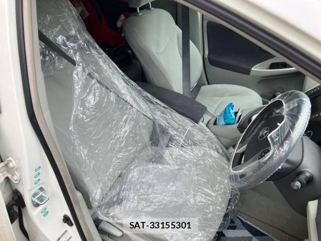 Toyota PRIUS 2009-07 7456972-16