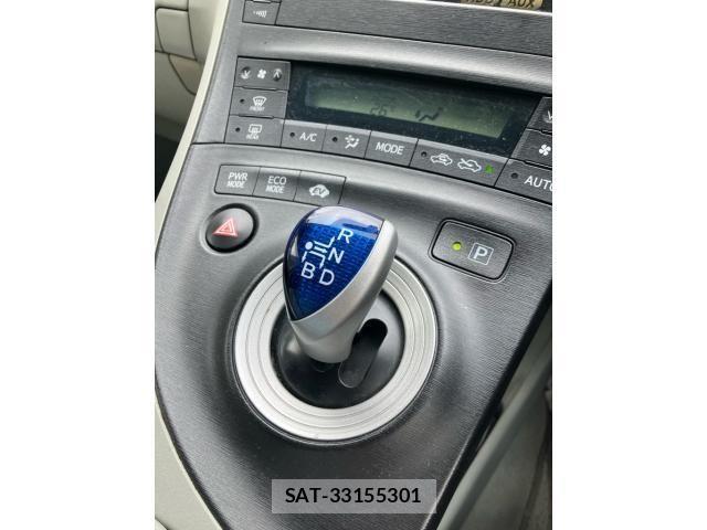 Toyota PRIUS 2009-07 7456972-20