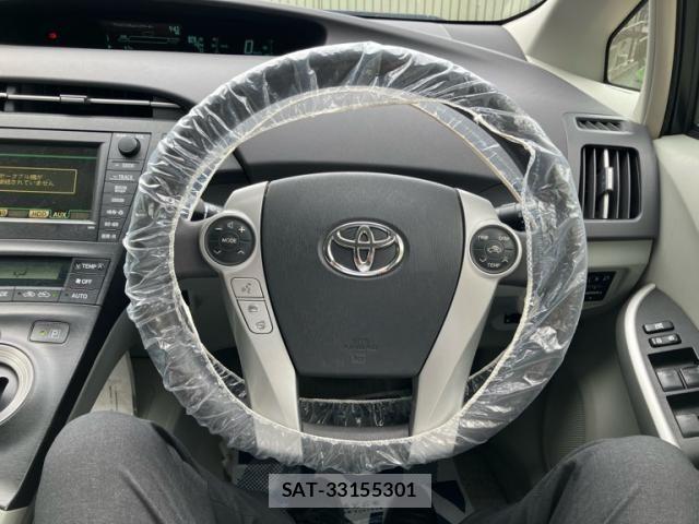 Toyota PRIUS 2009-07 7456972-1
