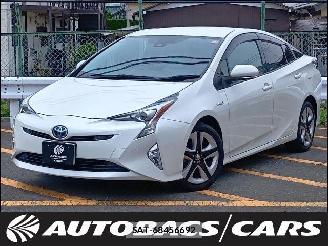 Toyota PRIUS 2018-06 7456886-0