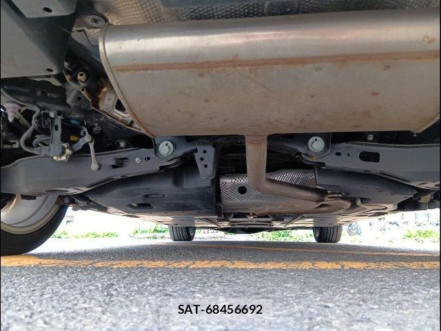 Toyota PRIUS 2018-06 7456886-27