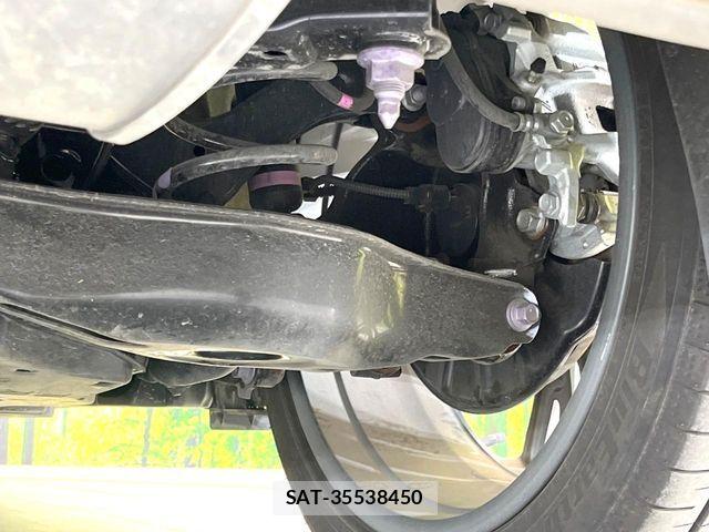 Toyota PRIUS 2025-02 7456842-19