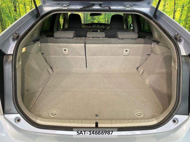Toyota PRIUS 2010-07 7456951-9