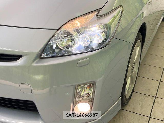Toyota PRIUS 2010-07 7456951-11