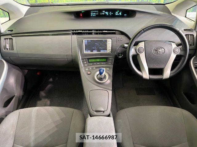 Toyota PRIUS 2010-07 7456951-1