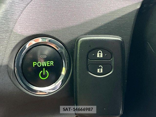 Toyota PRIUS 2010-07 7456951-5