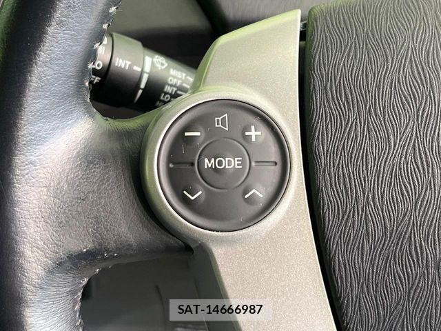 Toyota PRIUS 2010-07 7456951-6