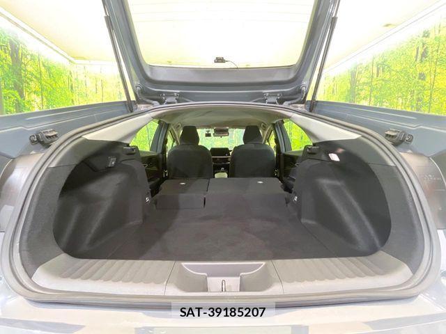 Toyota PRIUS 2023-04 7456860-9