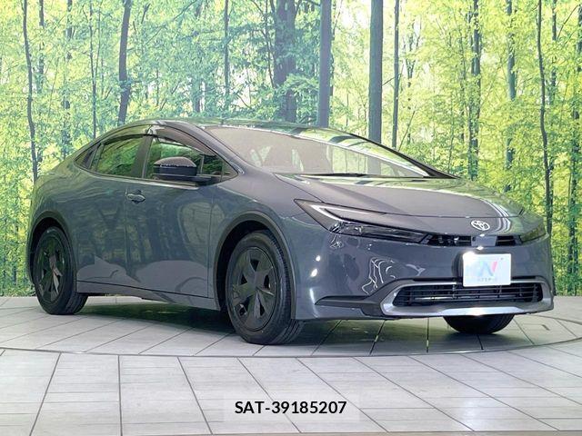 Toyota PRIUS 2023-04 7456860-15