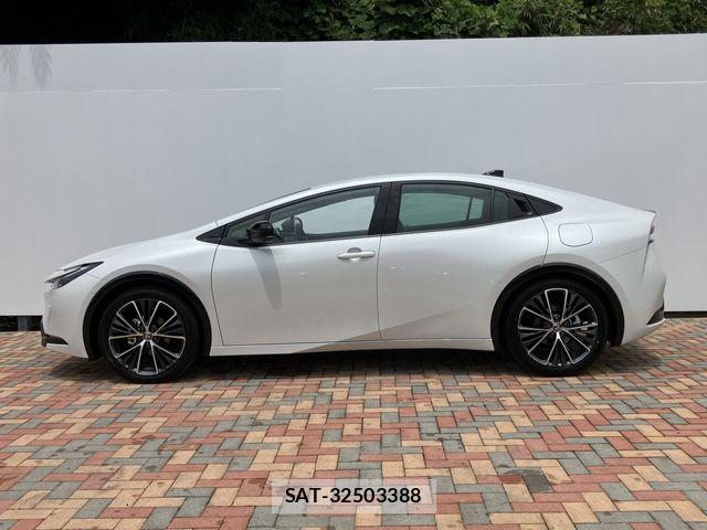 Toyota PRIUS 2026-05 7456820-6