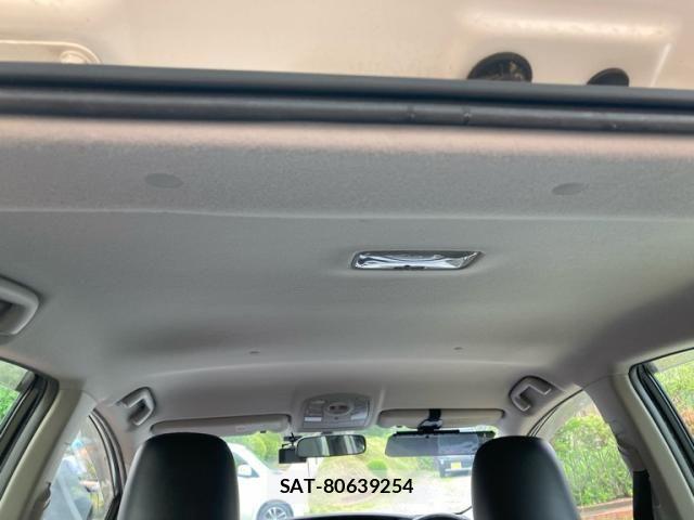Toyota PRIUS 2011-11 7456977-9