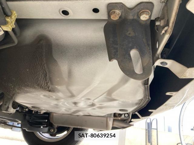 Toyota PRIUS 2011-11 7456977-10